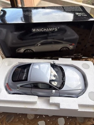 MINICHAMPS 1/18 AUDI TT Coupe 2006 #100015020 Silverblue Metallic - Photo 1/4