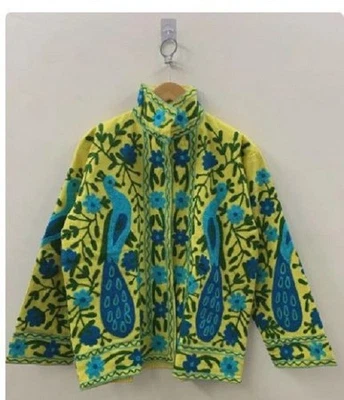 Pantalón Corto Terciopelo Suzani Chic Bordado | Ropa Exterior Étnica Floral Pavo Real Foto 1 de 4