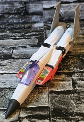 Boneco de ação vintage 1992 Transformers G2 STARSCREAM incompleto Decepticon Jet - Imagem 1 de 4