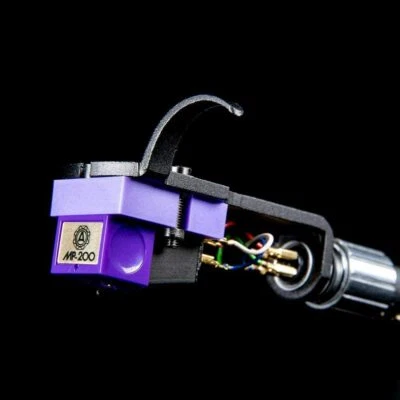 [FREE Shipping]NAGAOKA MP-200H STEREO CARTRIDGE+HEADSHELL from JAPAN w/ TRACKING - Image 1 of 2