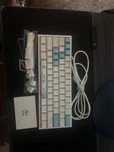 mechanical gaming keyboard 60 percent - Picture 1 of 3