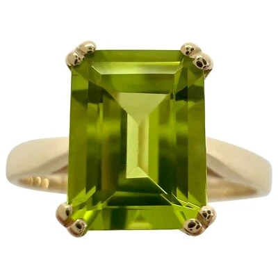 Vivid Green Peridot Emerald Octagonal Cut 9k Yellow Gold 1.50ct Solitaire Ring - Image 1 of 4