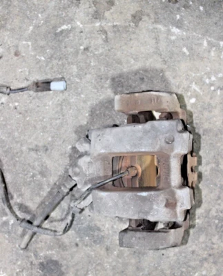 BMW 228I 2015-2016 pinza de freno delantera izquierda lado del conductor OEM Foto 1 de 3