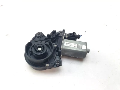 ACTUADOR MOTOR CIERRE SUAVE DELANTERO DERECHO PORSCHE CAYENNE 958 MK2 2015 4F0837059 Foto 1 de 4