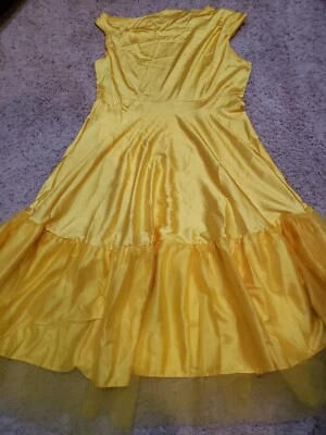 Beauty And The Beast Belle Yellow Gown Halloween Costume Dress Plus One Sz Woman - Image 1 of 4