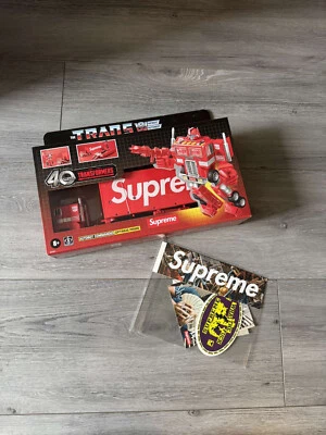 Supreme Transformers G1 Optimus Prime Rouge - Photo 1/4