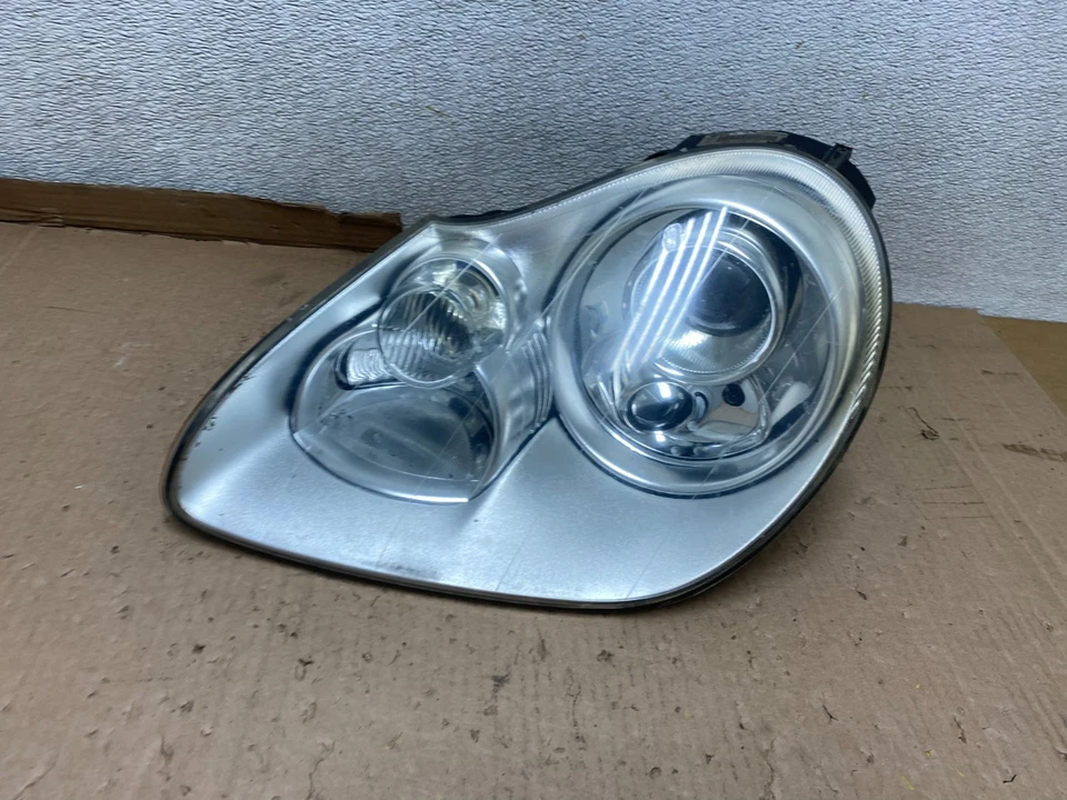 Faro izquierdo Porsche Cayenne 2004 2006 conductor izquierdo lado izquierdo xenón HID OEM U8751 DW Foto 1 de 4
