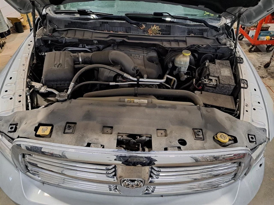 Regulador de ventana de puerta delantera del lado del conductor Lh 2017 Ram1500 Sku#4264639 Foto 1 de 4