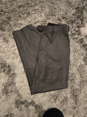 Pantalones Croft & Barrow Classic Fit 34 X 32 grises para hombre Foto 1 de 4