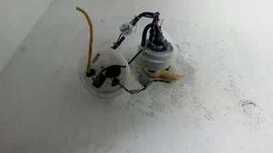 Fuel Pump Only 4.4L Twin Turbo Main Fuel Pump Fits 11-16 BMW 550i 12138105 - Picture 1 of 11