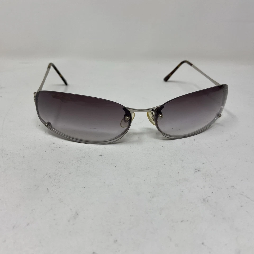 GAFAS DE SOL PRADA SPR50D 1BC-1Z1 65-15-125 PLATEADAS CON LENTES GRISES ITALIA Y S68 Foto 1 de 4