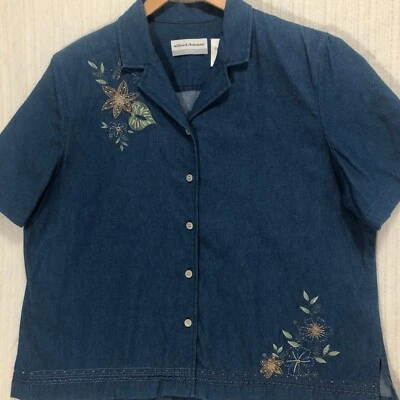 Blusa Alfred Dunner Denim Botón Top Floral Bordado Manga Corta Pequeña 18P Foto 1 de 4