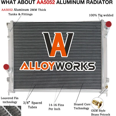 3 Row Radiator For 2009-18 2010 Dodge Charger Chanllenger Chrysler 300 3.6L 5.7L Foto 1 de 4