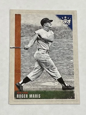 2022 Panini Diamond Kings Baseball #9 - Roger Maris - New York Yankees - Image 1 of 2