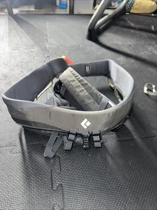 Arnés de escalada Momentum Black Diamond para hombre XL (36-39") gris - tipo C (H3) - Imagen 1 de 8