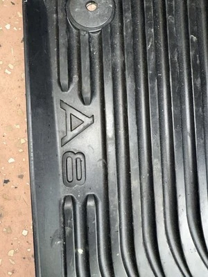 2011-2016 奥迪 A8 四轮车-全天候垫套装 — 第 1/3 张图片