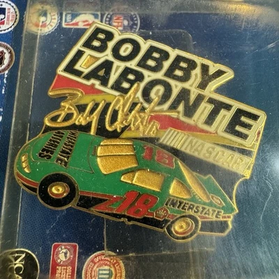 Wincraft Bobby Labonte #18 Signature 1997 Redline Sports NASCAR Lapel Pin NIP - Image 1 of 3