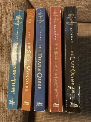 Percy Jackson & The Olympians  Paperback complete Set of 5 Disney Editions - Immagine 1 di 4