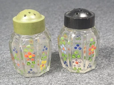 Art Deco Set Of 2 Salt & Pepper Shakers / Cellar Enameled Glass - Image 1 of 4