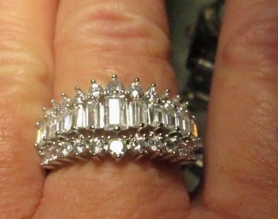 Novo em folha anel de diamante criado em laboratório noivado/casamento/coquetel/eternidade tamanho 10 - Imagem 1 de 4