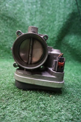 Chrysler 300 2007 2,7 L cuerpo del acelerador OEM 04861691AA Foto 1 de 4