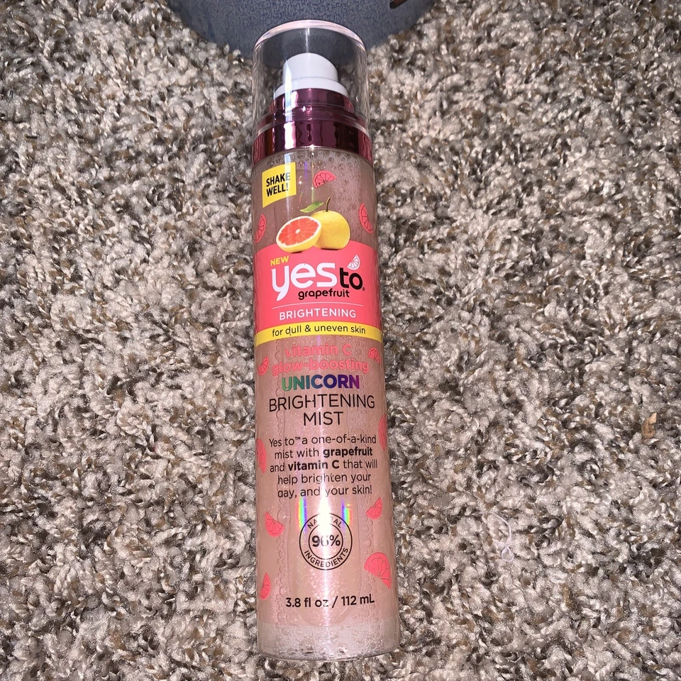 2x Yes to Grapefruit Vitamin C Glow Boosting Unicorn Brightening Mist 3.8 FL Oz