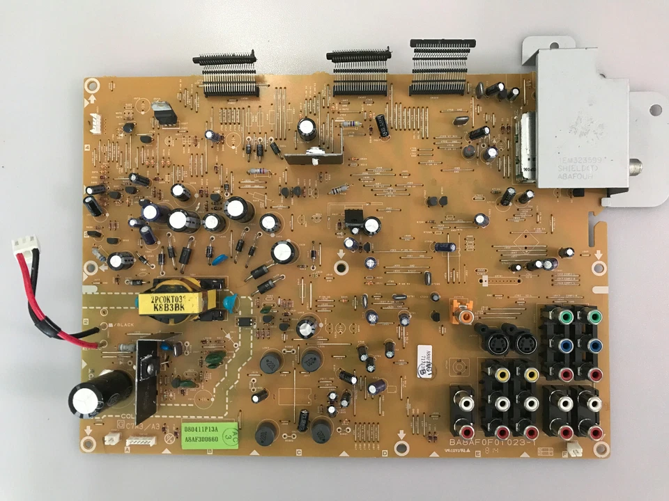 A8AFQMPS, BA8AF0F01023-1, BA8AFFF01021-1, 080411P13A, LC320EM9, LC321EM9E Foto 1 de 3