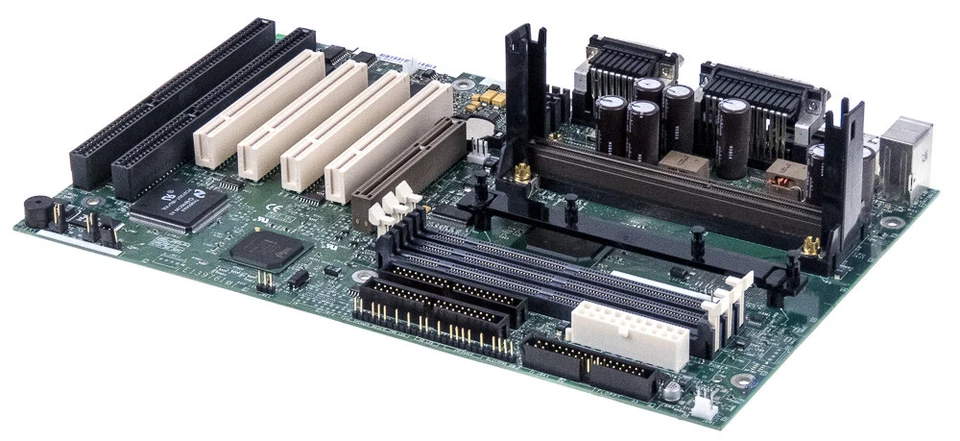 Intel 700510-306 Slot 1 3x Sdram AGP 4x PCI 2x Isa ATX Mainboard - Image 1 of 2