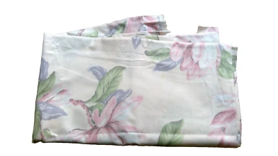 Waverly Metropole fabric floral All That Jazz Scotchguard finish 1 yard 52" wide - Image 1 of 4