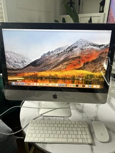 iMac 2017 21.5-inch Retina 4K Display with Original Keyboard and Mouse - Picture 1 of 11