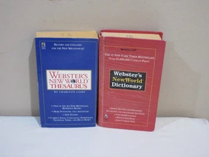 Set of Webster's New World Dictionary & Thesaurus 1995 - Picture 1 of 1