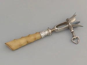 Antiguo soporte de hueso de jamón con mango de cuerno de asta abotonada - Imagen 1 de 11