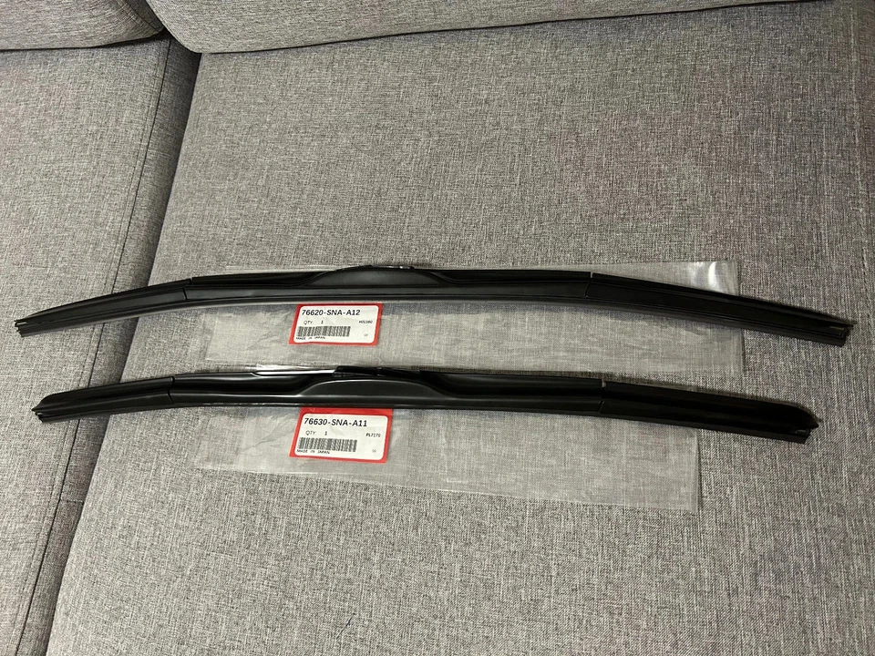 Nuevo par de limpiaparabrisas delantero para Honda Civic 2008-2015 sedán 4 puertas Foto 1 de 4