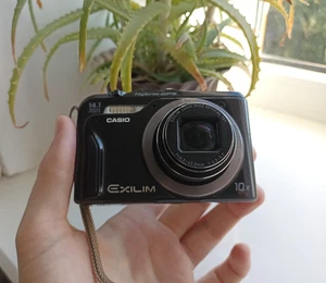 🔥Casio Exilim EX-H20G Black 14.1MP digital compact camera🔥WORKing FULL SET🔥 - Picture 1 of 7