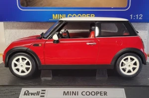 Revell 1:12th Scale 2001 R.H.D Mini Cooper Mint in Box - Picture 1 of 11