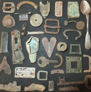 Mezcla de artefactos antiguos hallazgo de detección de metales (Y23-08-01) - Imagen 1 de 5
