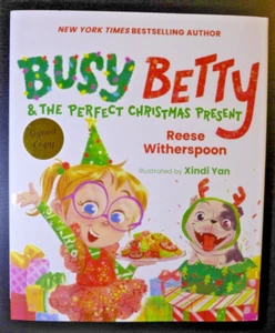 REESE WITHERSPOON ✎AUTOGRAPHED✎"BUSY BETTY CHRISTMAS" NEW SIGNED BOOK 2024 - Picture 1 of 3