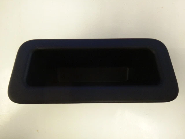 2014-2021 Mazda 6 alça interna porta-malas GHP968966B02 - Imagem 1 de 1