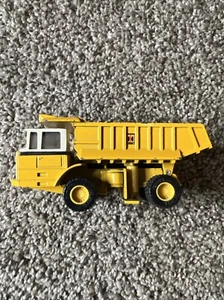 ERTL Diecast Metal YELLOW Hydraulic DUMP TRUCK Earth Mover 110-0002 - Picture 1 of 8