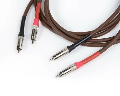 Belden 8402 / Switchcraft 3502A Hi-End RCA / HI-FI RCA Interconnect Cable Pair. - Image 1 of 2