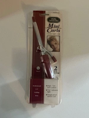 Vintage Vidal Sassoon VS-103C 1/2" Mini Professional Curling Iron w/Brush Sleeve - Image 1 of 2