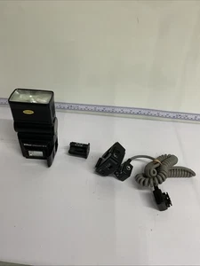 NIKON SPEEDLIGHT SB-16 & AS-9  SHOE MOUNT W/CASE  FOR  Nikon SLR - Picture 1 of 6