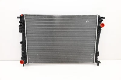 Chrysler Voyager 2020-2025 motor 3,6 L refrigerante radiador de refrigeración OEM Foto 1 de 4