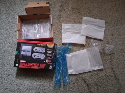 Мини-консоль Super Nintendo SNES классическое издание пустая коробка только *без консоли* - Изображение 1 из 4