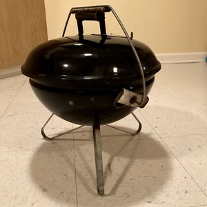 Weber Smokey Joe Charcoal 14 Inch Grill - Black portable used condition - Picture 1 of 10