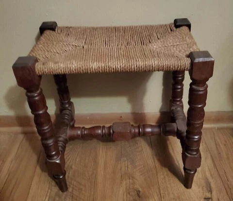 Vintage Footstool Bench Weaved Wicker Top Solid Carved Legs Cover
