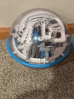 Perplexus 'Epic' Interactive 3D Puzzle Ball Spin Master Games FUN! Sphere Maze. - Image 1 of 3