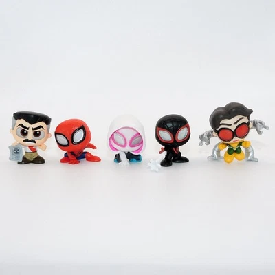 Juego de 5 figuras Disney Marvel Doorables Spider-Man ultra raras J Jonah Miles Morales Foto 1 de 4