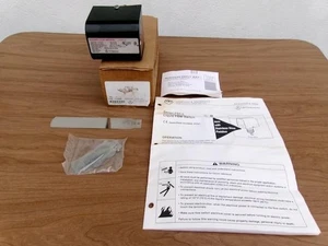 McDONNELL & MILLER FS4-3 FLOW SWITCH 1" NPT PN 114400 NIB - Picture 1 of 10