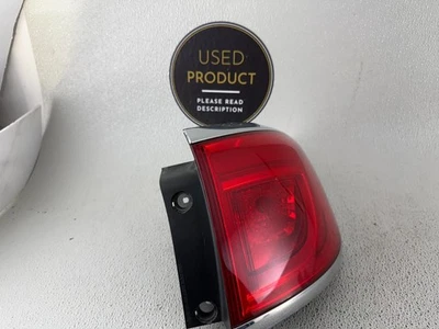 Luz trasera exterior halógena Buick Enclave 2013-2017 OEM | (derecha/pasajero) Foto 1 de 4